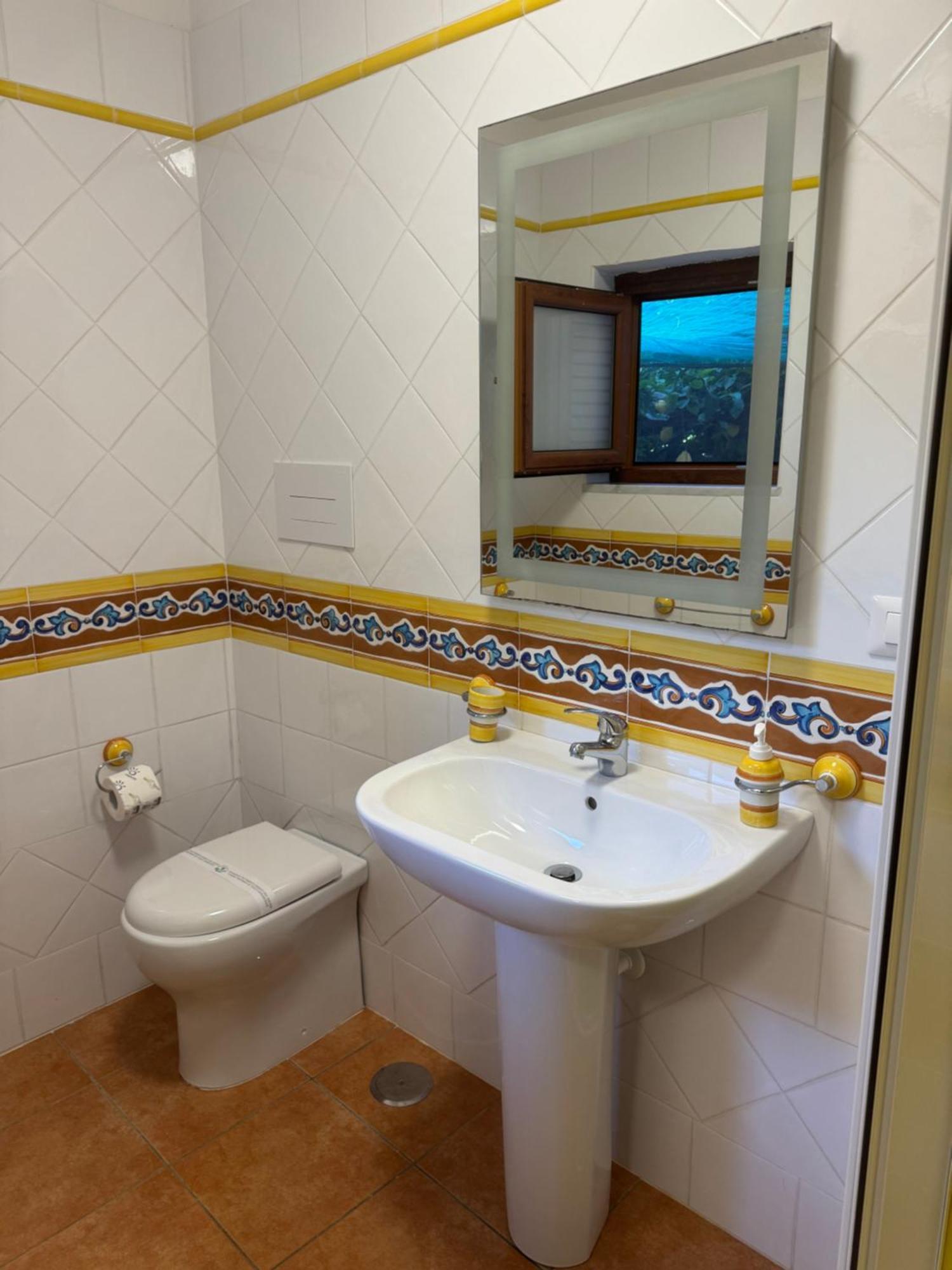 Apartamento Il Limoneto Di Teresa Amalfi Coast Maiori Exterior foto