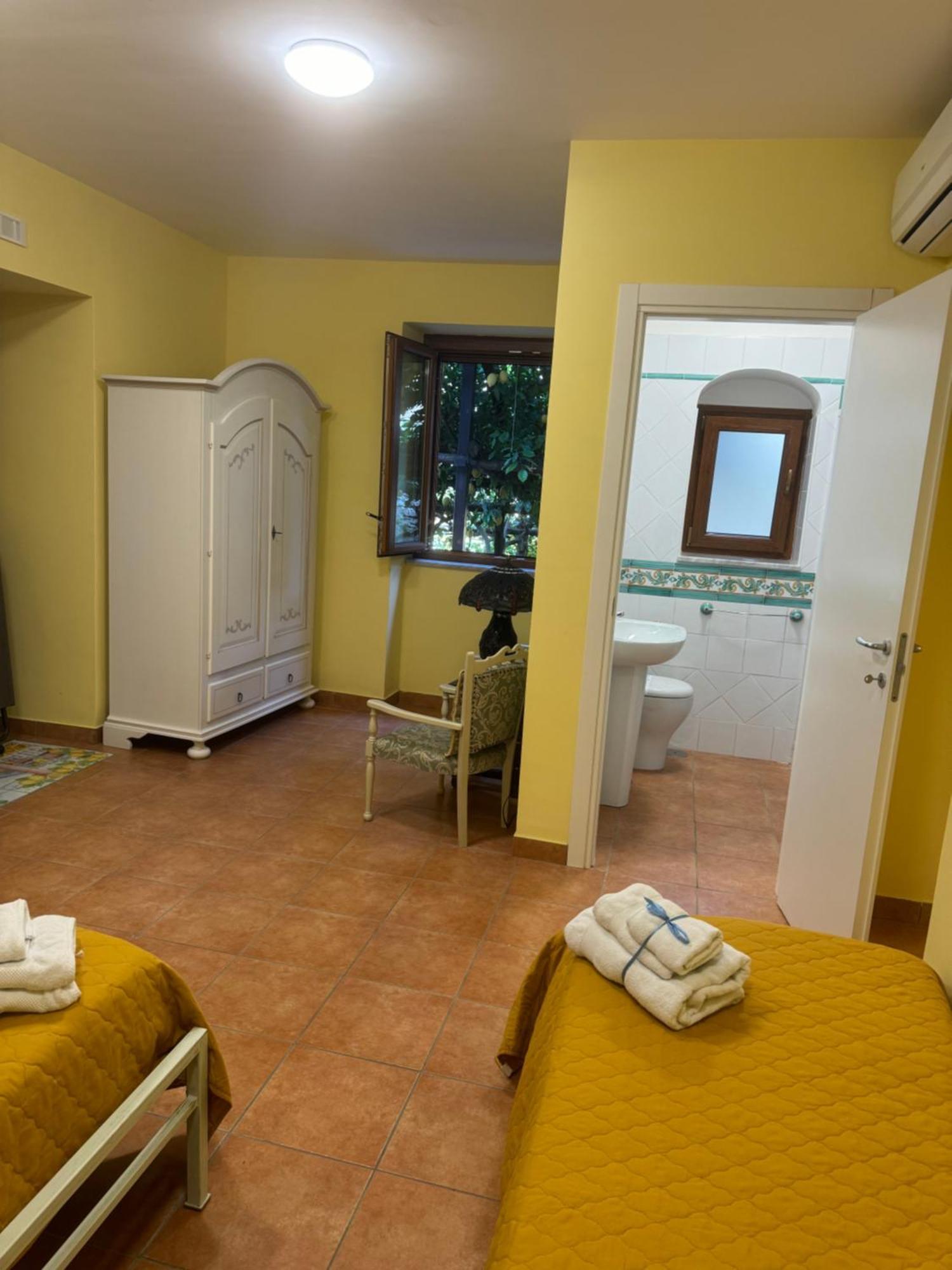 Apartamento Il Limoneto Di Teresa Amalfi Coast Maiori Exterior foto
