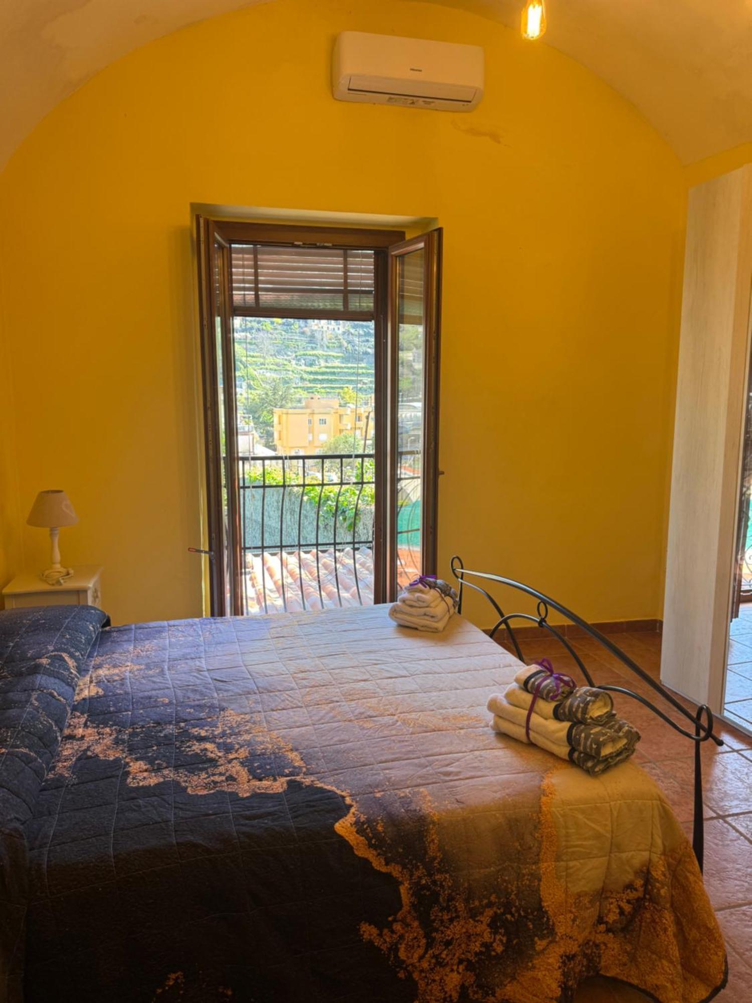 Apartamento Il Limoneto Di Teresa Amalfi Coast Maiori Exterior foto